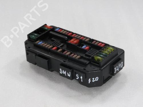 Fuse box BMW 1 (F20) 118 d 922487903 