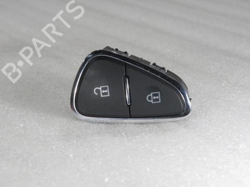 Przełącznik OPEL CORSA E Hatchback Van (X15) 1.4 (08) 13363826 
