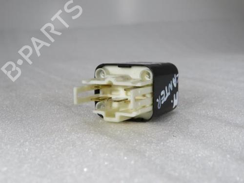 Switch MITSUBISHI Canter (FB7, FB8, FE7, FE8) VII  MC846906 