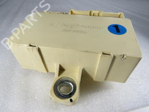 Used Switch KIA SPORTAGE II (JE_, KM_) 2.0 i 16V (141 hp) 7005121