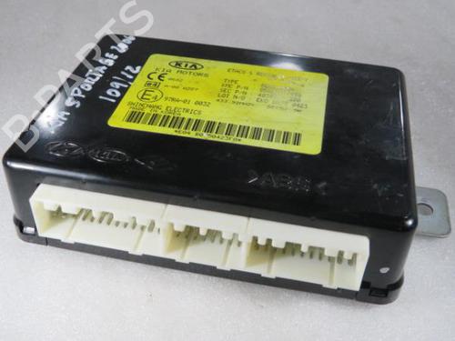 Used Switch KIA SPORTAGE II (JE_, KM_) 2.0 i 16V (141 hp) 7011224