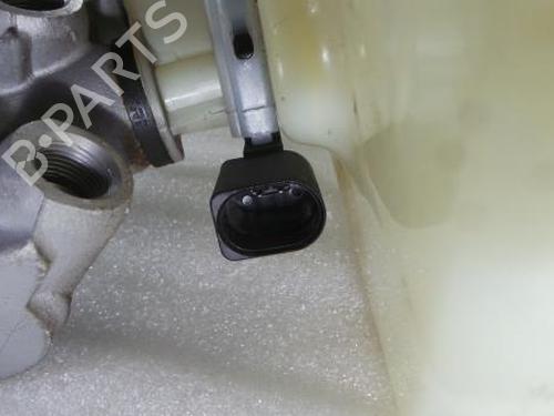 Brake master cylinder VW GOLF VII (5G1, BQ1, BE1, BE2) 1.6 TDI | BP7085936M77