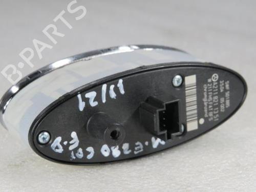 Right front window switch MERCEDES-BENZ E-CLASS (W211) E 280 CDI (211.023) | BP7230602I26 