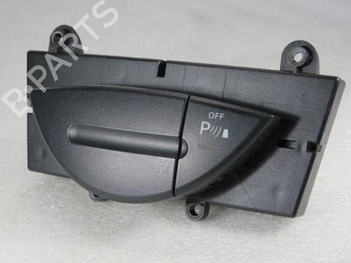 Switch MERCEDES-BENZ E-CLASS (W211) E 280 CDI (211.023) 2118216958 