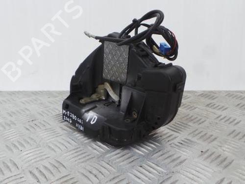 Rear right lock MERCEDES-BENZ E-CLASS (W211) E 280 CDI (211.023) A2117300635 