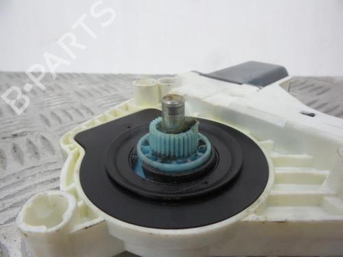 Right front window motor VW SHARAN (7N1, 7N2) 2.0 TDI | BP7435020E20 