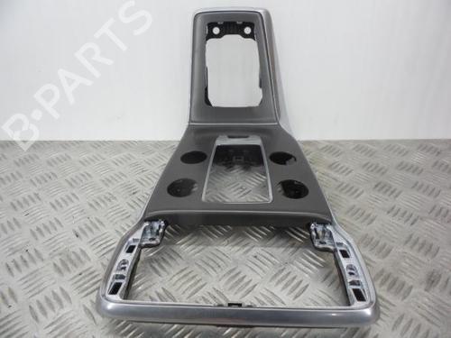 BP7449976O1 main image