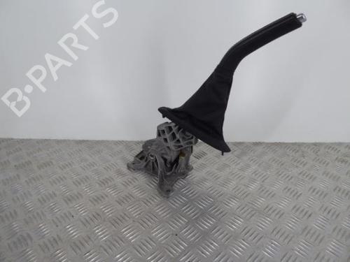 Hand brake VOLVO V40 Hatchback (525) D2 31277658