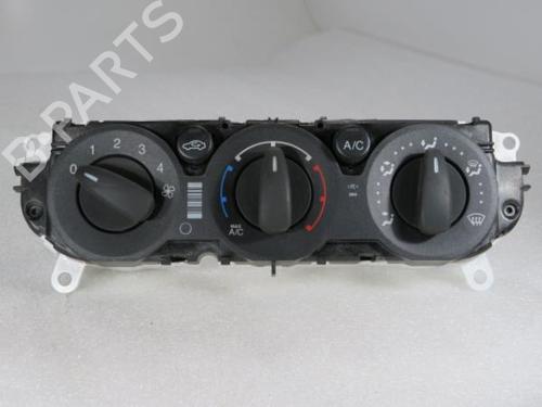 Used Climate control FORD FOCUS II (DA_, HCP, DP) 1.6 (100 hp) 8127959