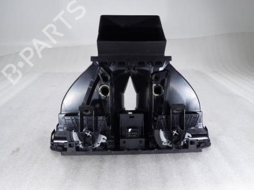 Air vent VW SCIROCCO III (137, 138) 2.0 TFSI | BP8179813I21 