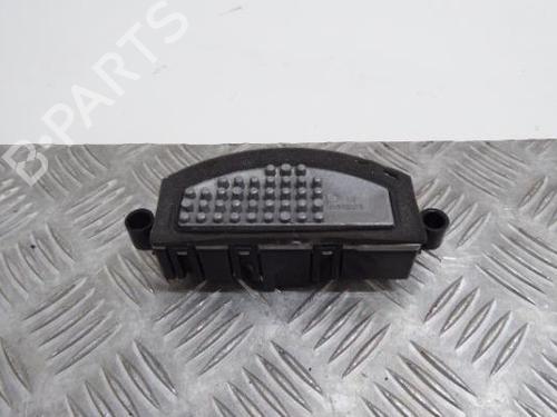 Used Heater resistor Heater resistor MERCEDES-BENZ CLA Coupe (C117) CLA 220 CDI / d (117.303) (170 hp) 8181207 8181207