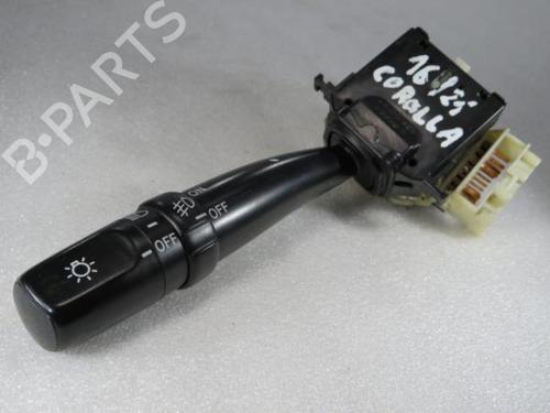 Headlight switch TOYOTA COROLLA (_E11_) 1.4 16V (ZZE111_, ZZE111R) 17A089