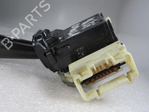 Headlight switch TOYOTA COROLLA (_E11_) 1.4 16V (ZZE111_, ZZE111R) | BP8203586I24 