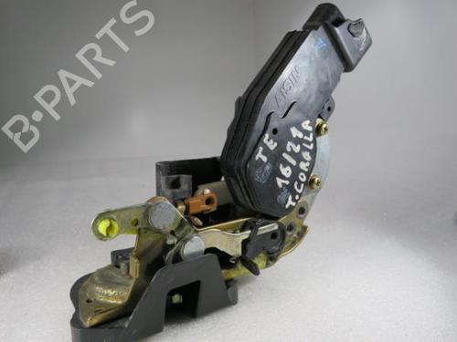 Rear left lock TOYOTA COROLLA (_E11_) 1.4 16V (ZZE111_, ZZE111R) | BP8203587C100 