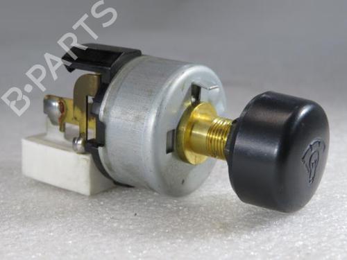 Switch TOYOTA COROLLA (_E11_) 1.4 16V (ZZE111_, ZZE111R) | BP8206103I30 