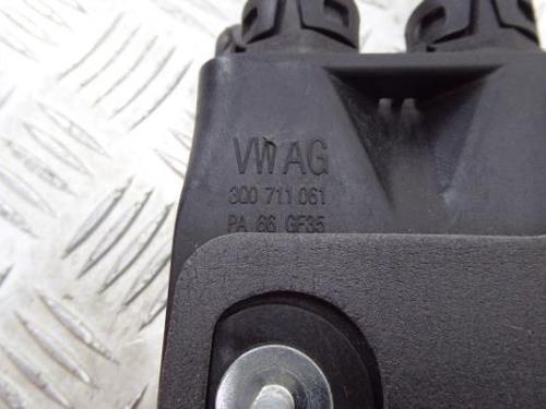 Gear lever VW GOLF SPORTSVAN VII (AM1, AN1) 1.6 TDI | BP8528087M90 