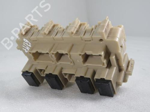 Zekeringkast RENAULT KADJAR (HA_, HL_) 1.5 dCi 110 (HLA3) | BP8623324E1