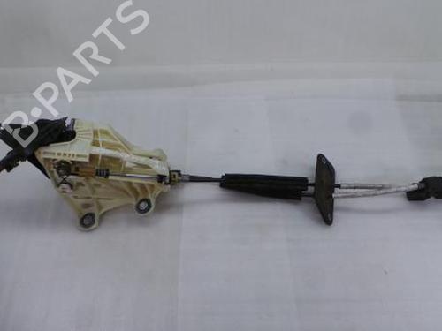 Gear lever VW TRANSPORTER T6 / CARAVELLE T6 Bus (SGB, SGJ, SHB, SHJ) 2.0 TDI 7E0711025B 