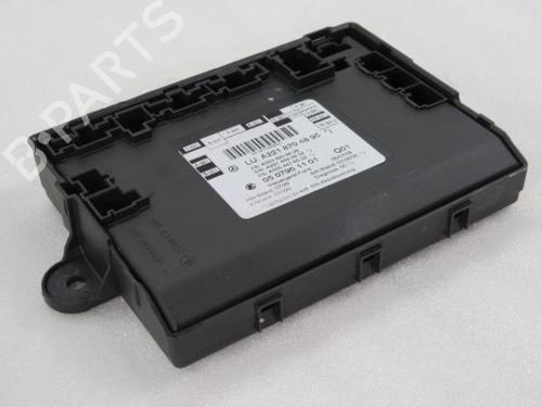 Electronic module MERCEDES-BENZ S-CLASS (W221, V221) S 320 CDI (221.022, 221.122) A2218704895 