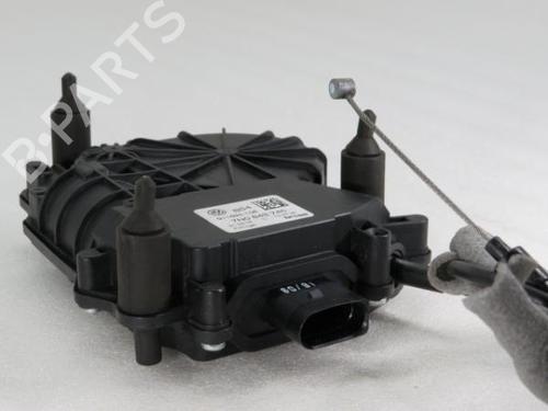 Rear left lock VW SHARAN (7N1, 7N2) 2.0 TDI 7N0 843 745 