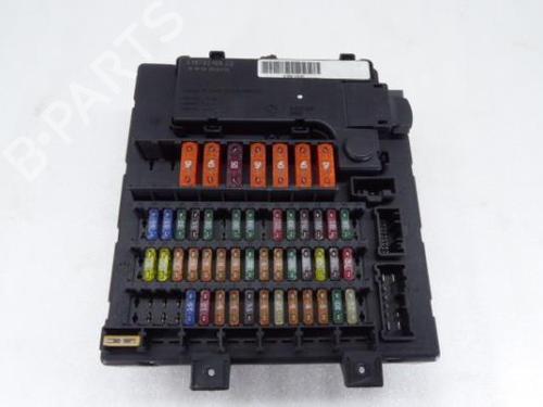 Used Fuse box BMW Z4 Roadster (E85) 2.5 i (192 hp) 8926688