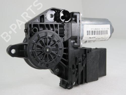 Rudehejsemotor bagstkærm venstre VW GOLF VI (5K1) 1.6 TDI | BP9126927E23 