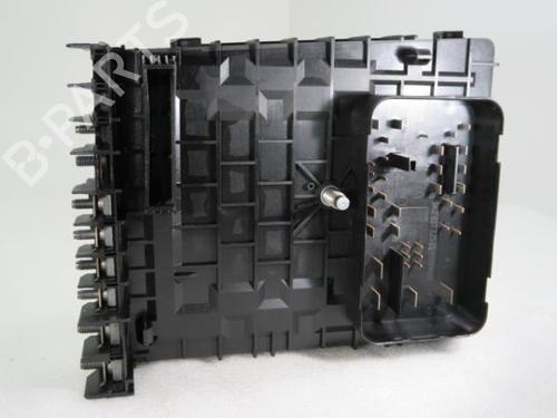 Fuse box VW GOLF VI (5K1) 1.6 TDI | BP9128384E1 