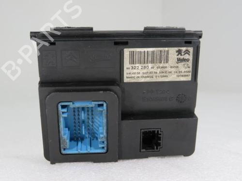 Used Switch PEUGEOT 308 II (LB_, LP_, LW_, LH_, L3_) 1.5 BlueHDI 100 (102 hp) 9222568