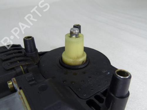 Moteur de lève-vitre avant gauche AUDI ALLROAD C5 (4BH) 2.5 TDI quattro | BP9503565E21