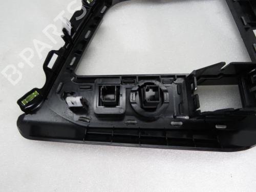 Other PEUGEOT 5008 II (MC_, MJ_, MR_, M4_) 1.6 BlueHDi 120 (MCBHZH, MCBHZW) | BP14396689O1