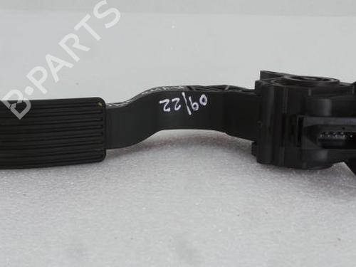 Pedal MERCEDES-BENZ VITO Tourer (W447) 114 CDI (447.701, 447.703, 447.705) A9073010200 