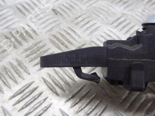 Høyre foran utvendig håndtak OPEL ASTRA K (B16) 1.6 CDTi (68) | BP11202045C129 