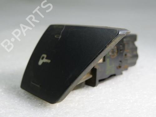 Used Switch PEUGEOT 307 SW (3H) 2.0 16V (140 hp) 11253663