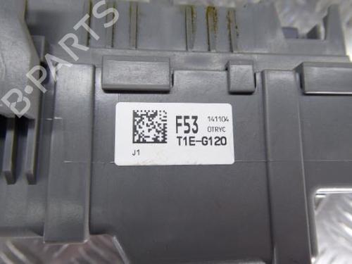 Fuse box HONDA CR-V IV (RM_) 1.6 i-DTEC (RE6) | BP12109762E1