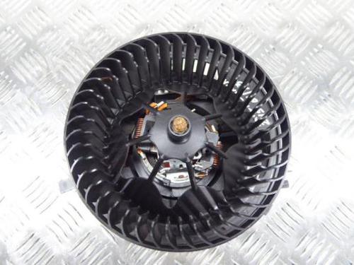 Heater blower motor SKODA OCTAVIA III (5E3, NL3, NR3) 1.6 TDI | BP12177994M62 