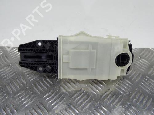 Front right exterior door handle SKODA OCTAVIA III (5E3, NL3, NR3) 1.6 TDI | BP12203079C129 