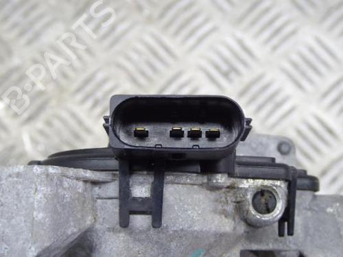 Front wiper motor LAND ROVER DISCOVERY III (L319) 2.7 TD 4x4 | BP13296745M29