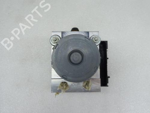 ABS pump LAND ROVER DISCOVERY III (L319) 2.7 TD 4x4 | BP13327747M43