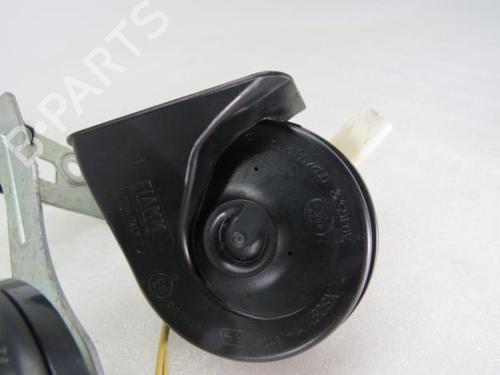 Horn PEUGEOT 3008 II SUV (MC_, MR_, MJ_, M4_) 1.6 BlueHDi 120 | BP14925678E13 