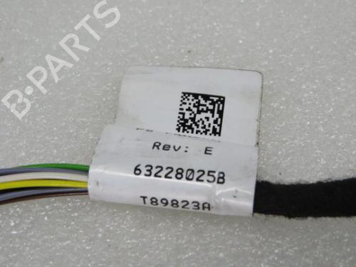 Switch PEUGEOT 3008 II SUV (MC_, MR_, MJ_, M4_) 1.6 BlueHDi 120 | BP14925679I30 