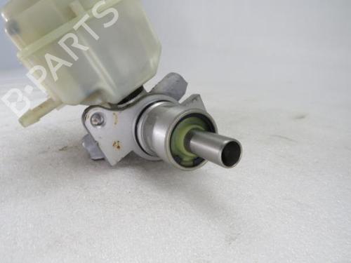 Brake master cylinder LAND ROVER DISCOVERY III (L319) 2.7 TD 4x4 | BP15114496M77