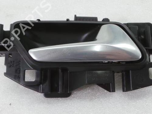 Front right interior door handle PEUGEOT 3008 II SUV (MC_, MR_, MJ_, M4_) 1.6 BlueHDi 120 98201552VV 