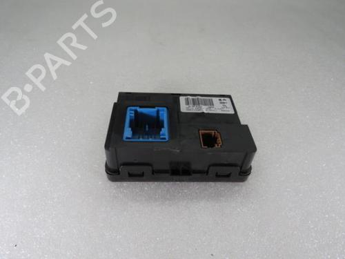 Switch PEUGEOT 3008 II SUV (MC_, MR_, MJ_, M4_) 1.6 BlueHDi 120 9809891880  