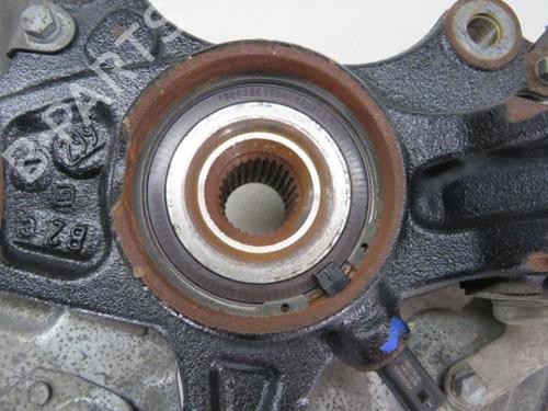 Right front steering knuckle PEUGEOT 3008 II SUV (MC_, MR_, MJ_, M4_) 1.6 BlueHDi 120 | BP15205676M26 
