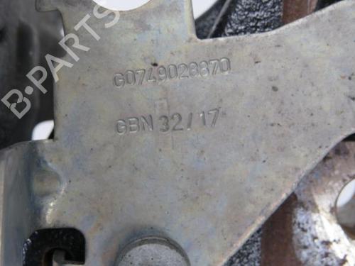 Left front steering knuckle PEUGEOT 3008 II SUV (MC_, MR_, MJ_, M4_) 1.6 BlueHDi 120 | BP15206935M25 