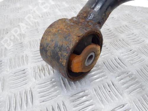 Venstre bagtil bærearm LAND ROVER DISCOVERY III (L319) 2.7 TD 4x4 | BP15357132M14 