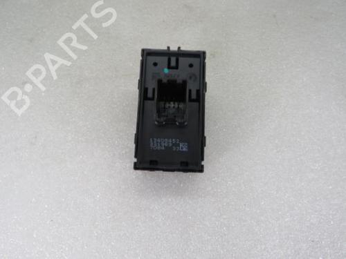 Right rear window switch OPEL ASTRA K Sports Tourer (B16) 1.6 CDTi (35) | BP15377398I28 