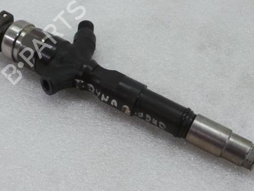 Used Injector TOYOTA DYNA Platform/Chassis (KD_, LY_, _Y2_, _U3_, _U4_, _U6_, _U8 3.0 D4d (LY220, LY230) (88 hp) 15508848