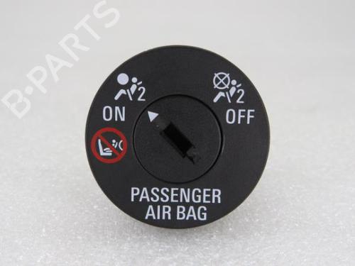Switch OPEL ASTRA K Sports Tourer (B16) 1.6 CDTi (35) GM13577258