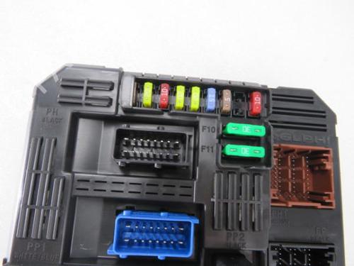 Fuse box PEUGEOT 3008 II SUV (MC_, MR_, MJ_, M4_) 1.5 BlueHDi 130 | BP15641148E1